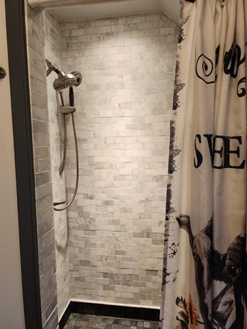 Builiding view forty eight for 3400 Sturgeon Rd, Midland, MI. 48640