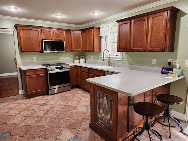 Builiding view fourteen for 3400 Sturgeon Rd, Midland, MI. 48640