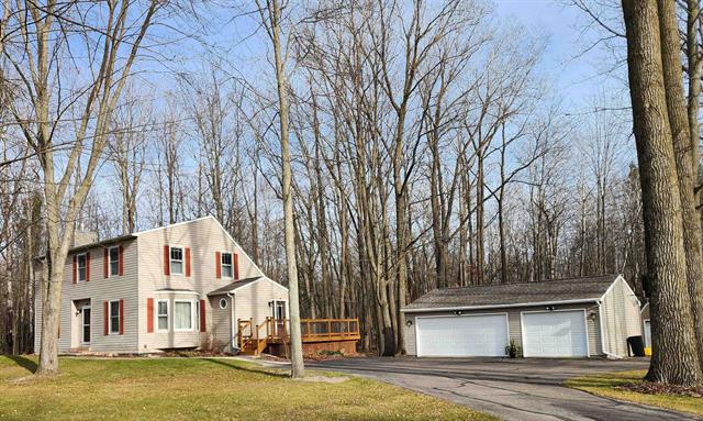 Builiding view one for 3400 Sturgeon Rd, Midland, MI. 48640