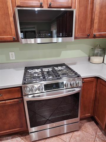 Builiding view seventeen for 3400 Sturgeon Rd, Midland, MI. 48640