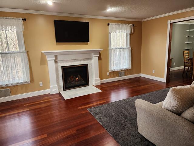 Builiding view twenty five for 3400 Sturgeon Rd, Midland, MI. 48640