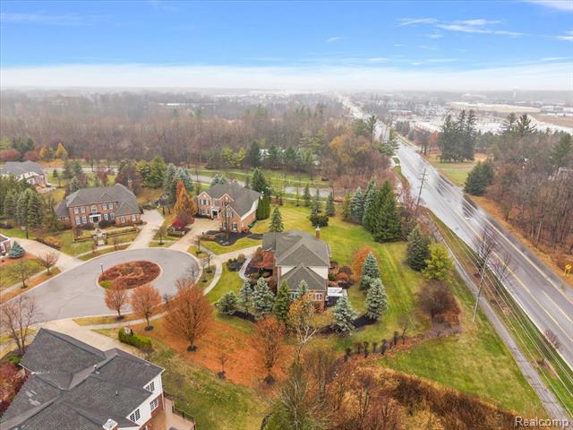 Builiding view eighty eight for 26566 Anchorage, Novi, MI. 48374