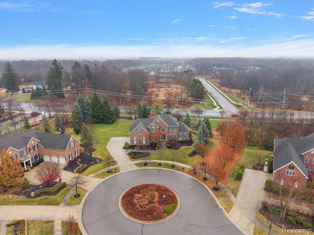 Builiding view eighty for 26566 Anchorage, Novi, MI. 48374