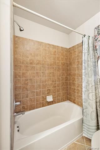 Builiding view fifty nine for 26566 Anchorage, Novi, MI. 48374