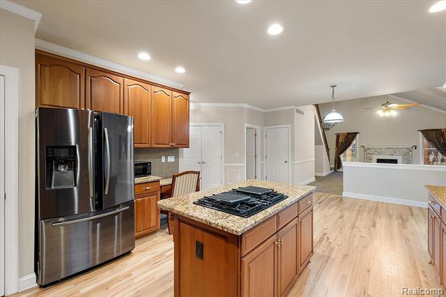 Builiding view ten for 26566 Anchorage, Novi, MI. 48374