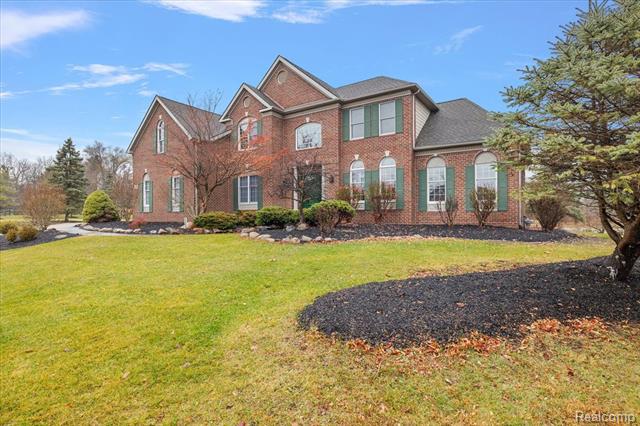 Builiding view three for 26566 Anchorage, Novi, MI. 48374