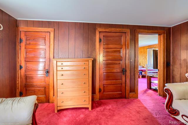 Builiding view eight for 5537 Old State, North Branch, MI. 48461