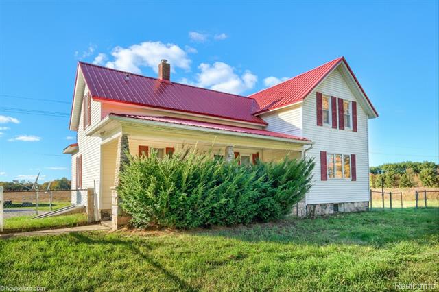 front view for 5537 Old State Road, North Branch, Mi. 48461