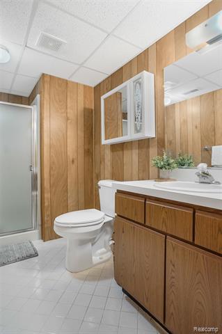 Builiding view thirty six for 62512 Raleigh, South Lyon, MI. 48178