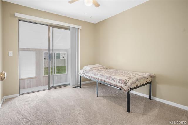 Builiding view twenty four for 62512 Raleigh, South Lyon, MI. 48178