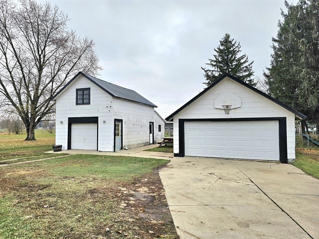 Builiding view four for 544 Chicago St, Bronson, MI. 49028