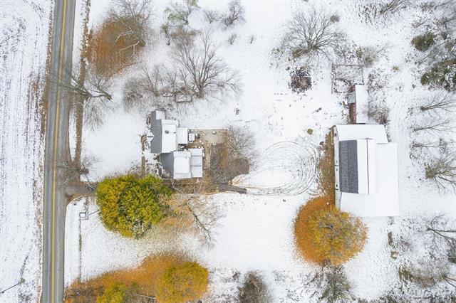 Builiding view thirty two for 18430 Forrister Rd, Hudson, MI. 49247