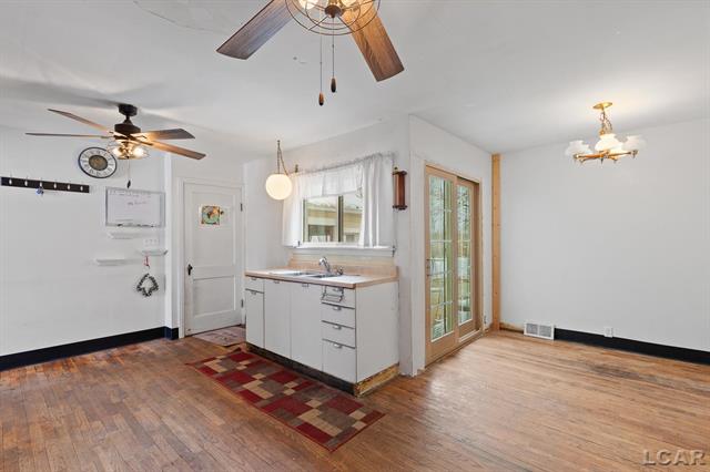 Builiding view twelve for 18430 Forrister Rd, Hudson, MI. 49247