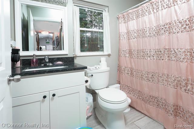 Builiding view fifteen for 2007 Edward, Smiths Creek, MI. 48074