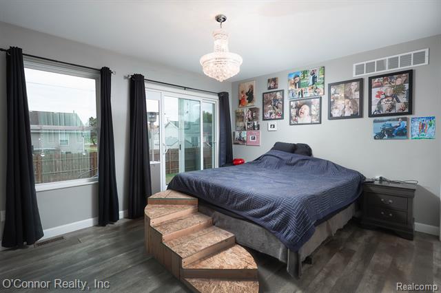 Builiding view ten for 2007 Edward, Smiths Creek, MI. 48074