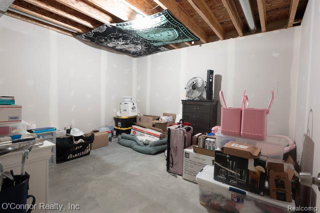 Builiding view thirty for 2007 Edward, Smiths Creek, MI. 48074