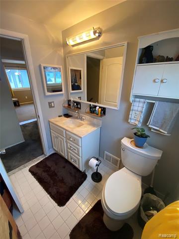 Builiding view eleven for 20813 Washington Street, Roseville, MI. 48066