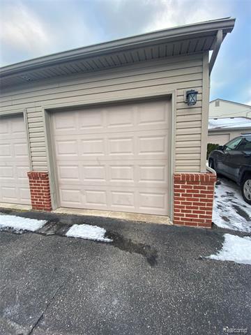 Builiding view four for 20813 Washington Street, Roseville, MI. 48066