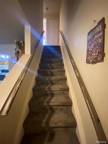 Builiding view nine for 20813 Washington Street, Roseville, MI. 48066