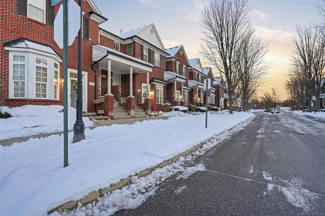 Builiding view sixteen for 53092 Providence, Shelby Township, MI. 48316