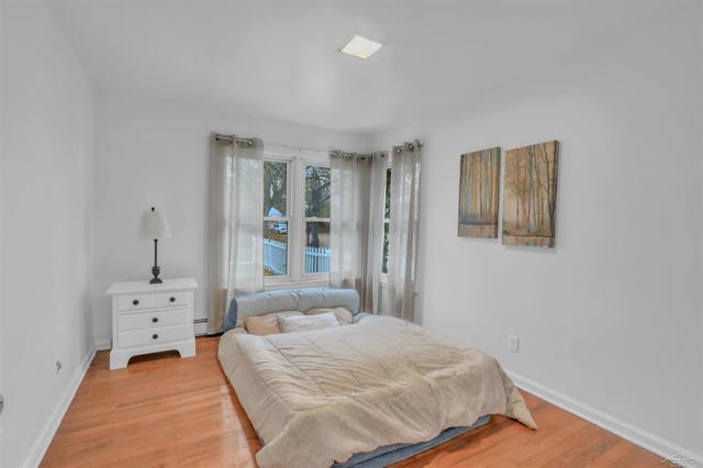 Builiding view fifteen for 1829 Handley, Saginaw, MI. 48602