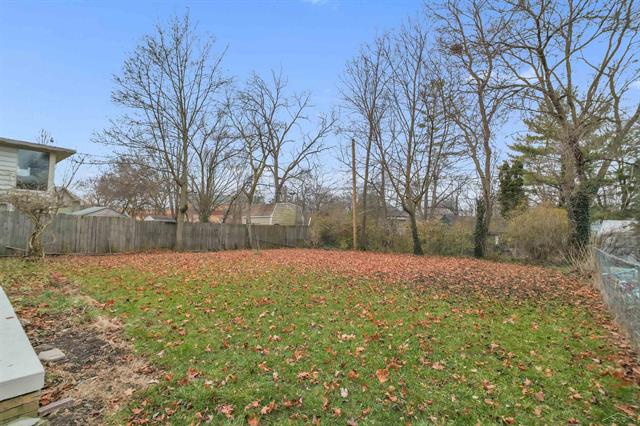 Builiding view twenty nine for 1829 Handley, Saginaw, MI. 48602