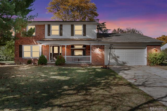 front view picture of 25633 Branchaster Rd, Farmington, MI. 48336