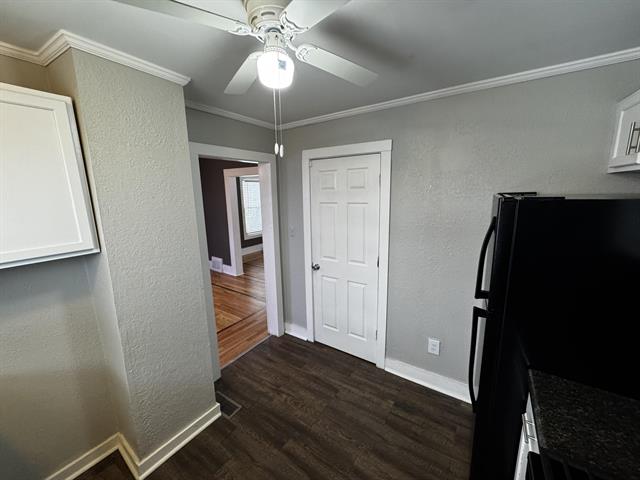 Builiding view ten for 406 Garfield, Jackson, MI. 49203