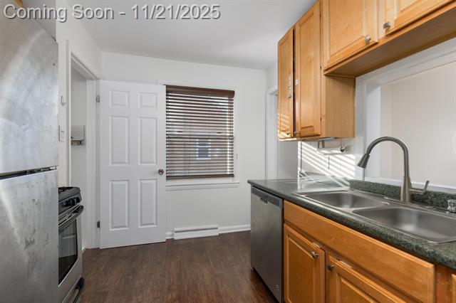 Builiding view two for 1804 Harwood, Royal Oak, MI. 48067