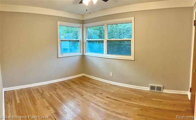 Builiding view thirteen for 925 Fourteen, Clawson, MI. 48017