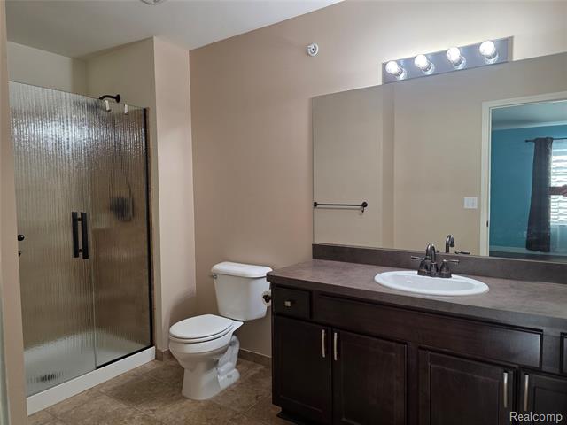 Builiding view fifteen for 29745 Fox Run Circle, Warren, MI. 48092