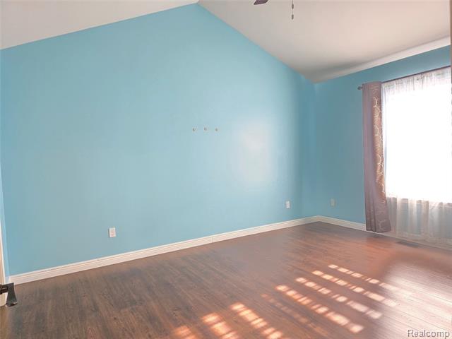 Builiding view fourteen for 29745 Fox Run Circle, Warren, MI. 48092