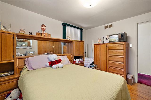 Builiding view forty two for 18971 Eldorado, Southfield, MI. 48076