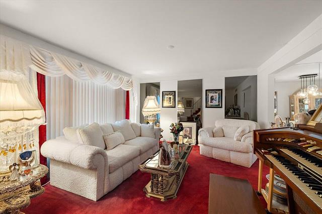 Builiding view sixteen for 18971 Eldorado, Southfield, MI. 48076