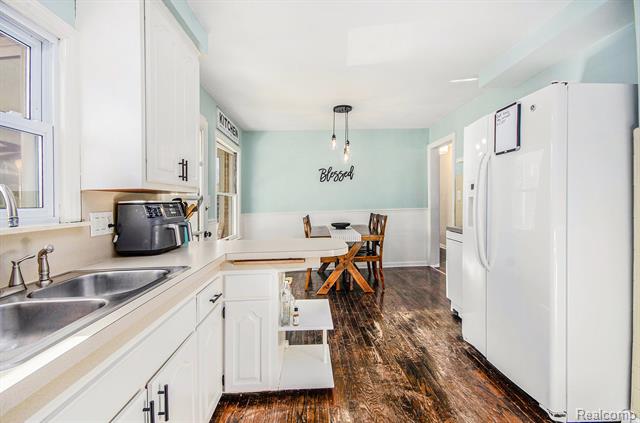 Builiding view thirteen for 21820 Oconnor St, Saint Clair Shores, MI. 48080