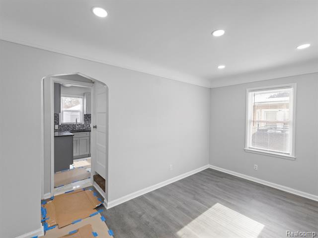 Builiding view one for 6736 Penrod St, Detroit, MI. 48228