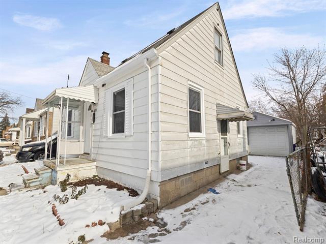 Builiding view twenty four for 6736 Penrod St, Detroit, MI. 48228