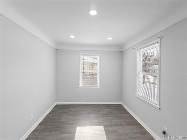 Builiding view two for 6736 Penrod St, Detroit, MI. 48228