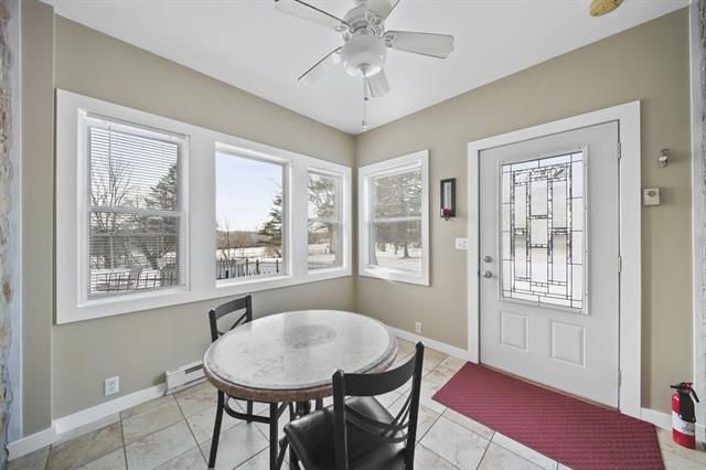 Builiding view fifteen for 208 Glasgow, Jackson, MI. 49201