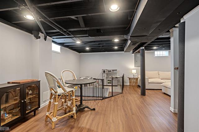 Builiding view twenty two for 2014 Harwood, Royal Oak, MI. 48067