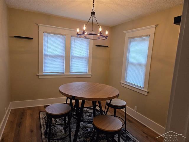 Builiding view four for 1917 Court St, Saginaw, MI. 48602