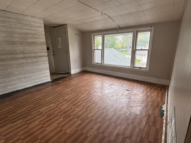 Builiding view eight for 245 Monroe St, Brooklyn, MI. 49230