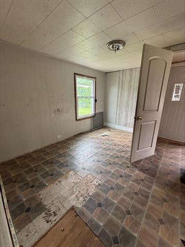 Builiding view thirteen for 245 Monroe St, Brooklyn, MI. 49230