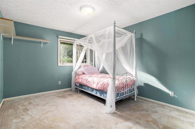 Builiding view fourteen for 6958 Paddock Ln, Jackson, MI. 49201