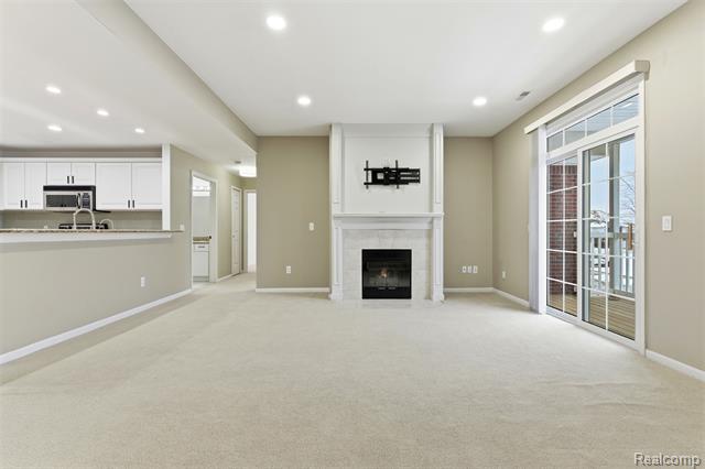 Builiding view four for 5259 Twin Oaks Dr., Sterling Heights, MI. 48314