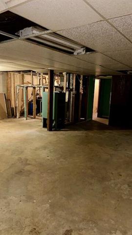 Builiding view forty two for 1501 Mardan Dr, Adrian, MI. 49221