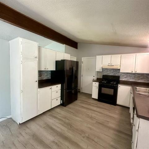 Builiding view twenty for 1501 Mardan Dr, Adrian, MI. 49221
