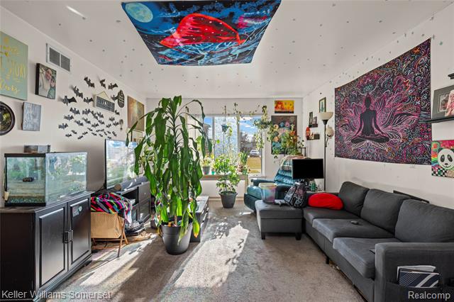 Builiding view five for 18574 Masonic, Fraser, MI. 48026