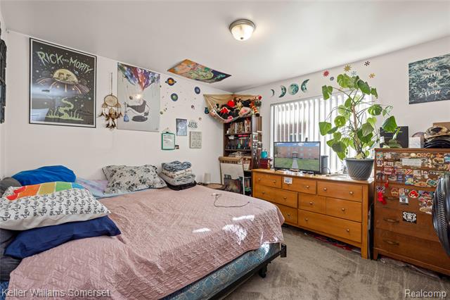 Builiding view fourteen for 18574 Masonic, Fraser, MI. 48026