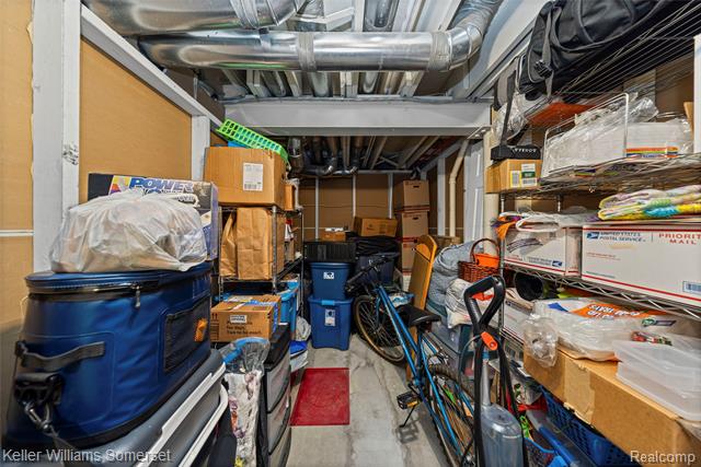 Builiding view seventeen for 18574 Masonic, Fraser, MI. 48026